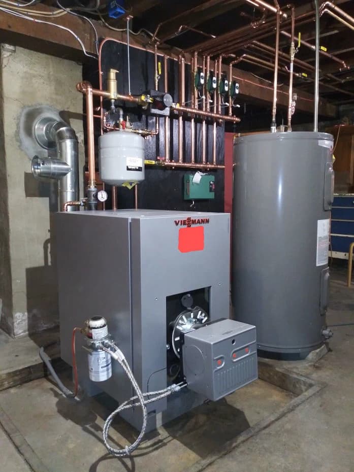 Dave's carefully piped Viessmann oil boiler installation